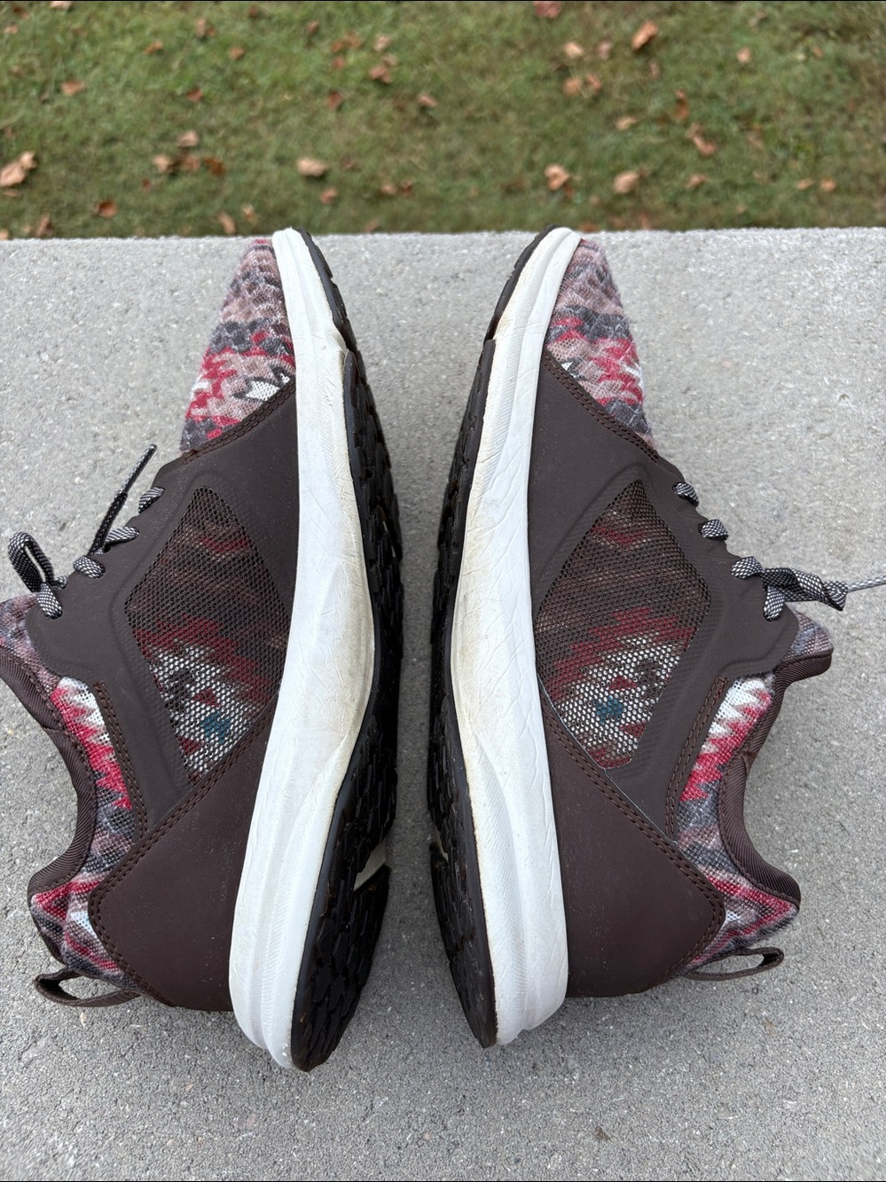 Ariat Women’s Fuse Sneakers - Picture 7 of 9